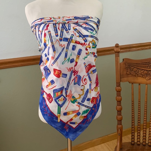 Vintage 1993 Avon Cosmetics scarf 35” square - Picture 1 of 5